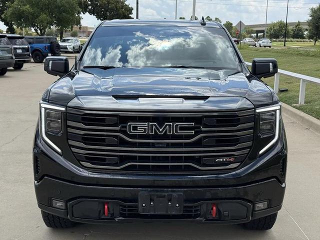 Photo of 2024 Onyx Black GMC Sierra 1500