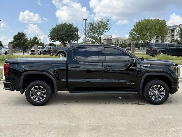 Photo of 2024 Onyx Black GMC Sierra 1500
