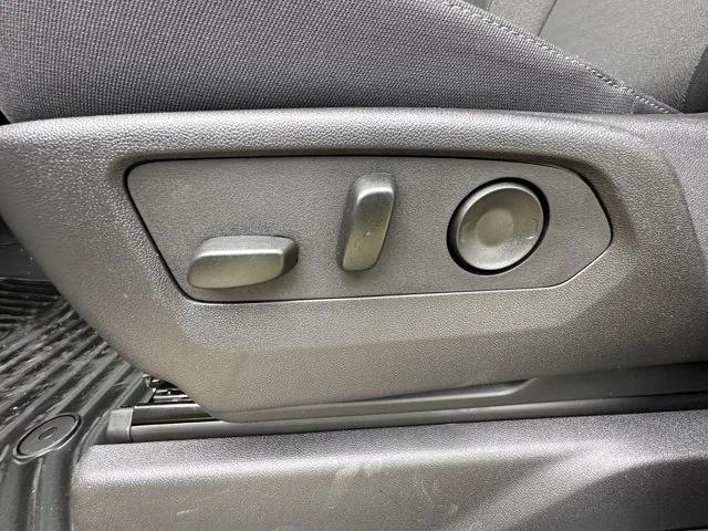 Photo of 2025 Summit White Chevrolet Silverado 1500