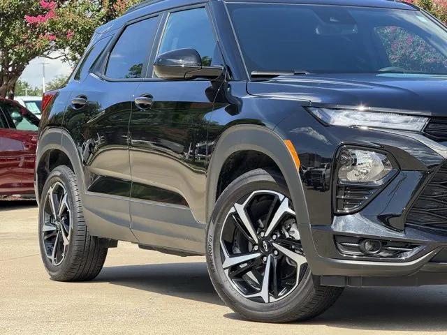 Photo of 2023 Mosaic Black Metallic Chevrolet Trailblazer