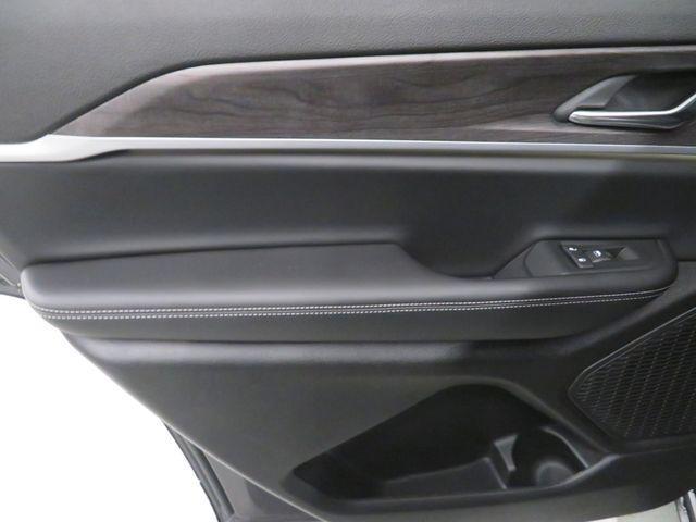 Photo of 2025 Baltic Gray Metallic Clearcoat Jeep Grand Cherokee L