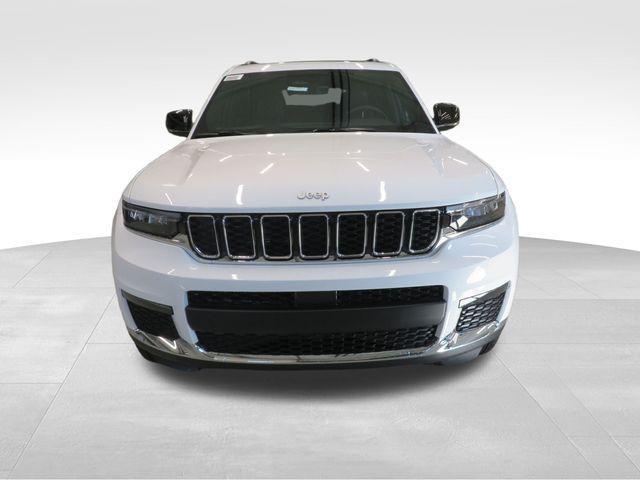 Photo of 2025 Bright White Clearcoat Jeep Grand Cherokee L
