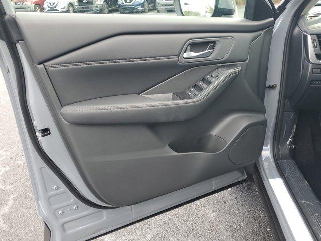 Photo of 2026 Boulder Gray Metallic Nissan Rogue