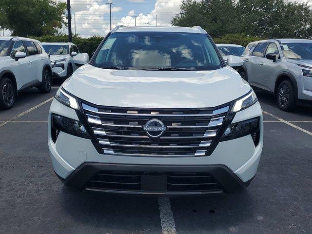 Photo of 2025 Everest White P Nissan Rogue
