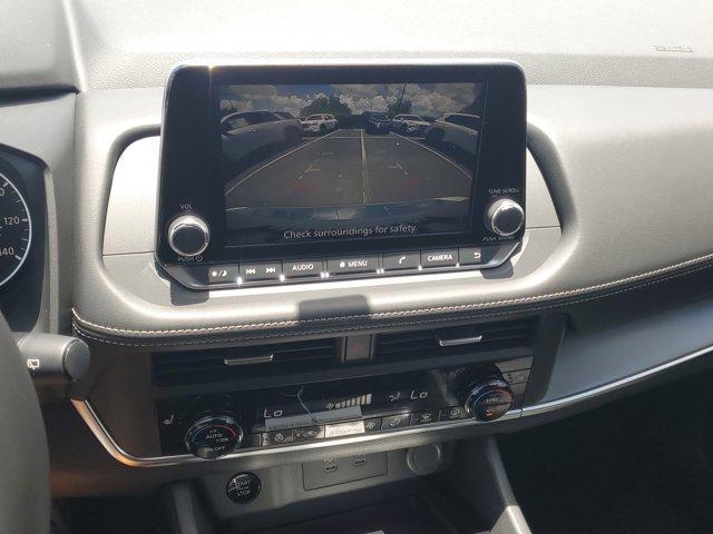 Photo of 2025 Everest White P Nissan Rogue