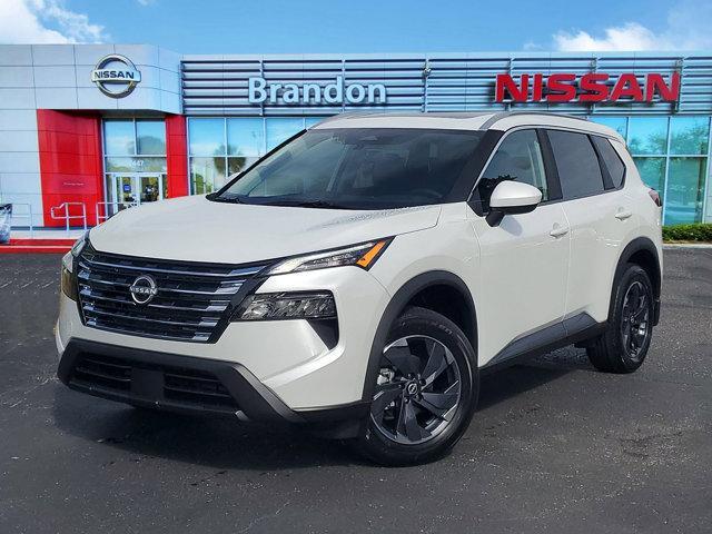 Photo of 2025 Everest White P Nissan Rogue