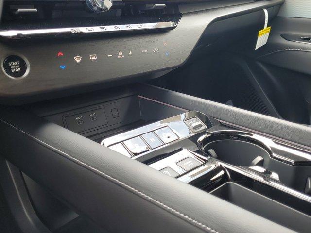 Photo of 2025 Black Nissan Murano