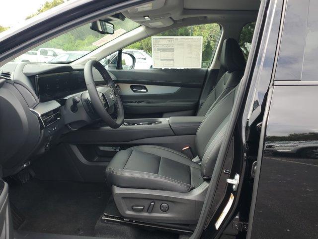 Photo of 2025 Black Nissan Murano