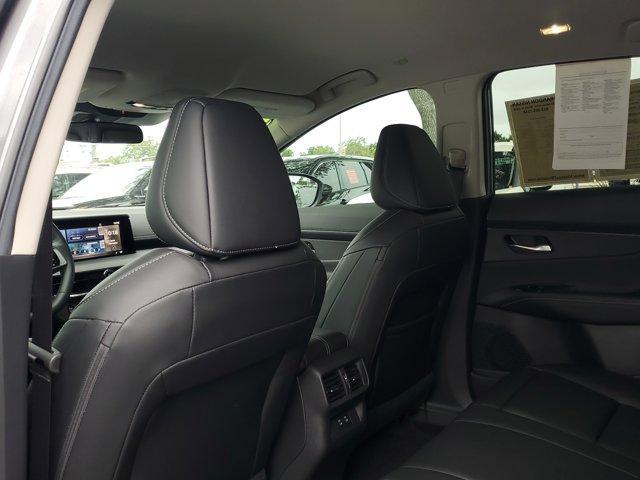 Photo of 2025 Gun Metallic Nissan Murano
