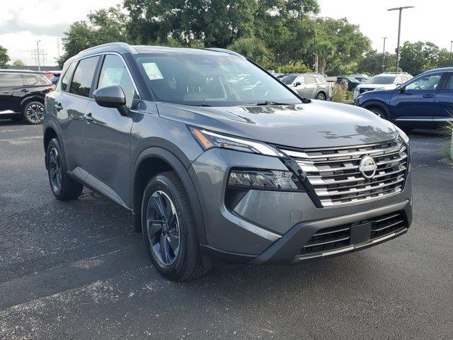 Photo of 2025 Gun Metallic Nissan Rogue