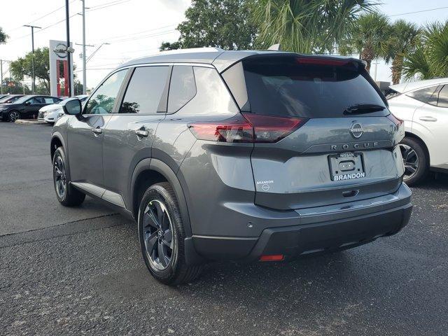 Photo of 2025 Gun Metallic Nissan Rogue