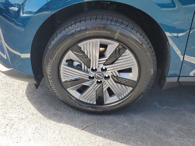 Photo of 2025 Aurora Blue Pea Nissan Murano