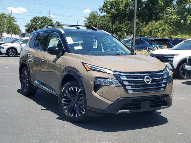 Photo of 2025 2t Dk Beige Blk Nissan Rogue