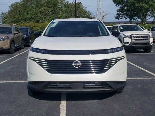Photo of 2025 Everest White P Nissan Murano