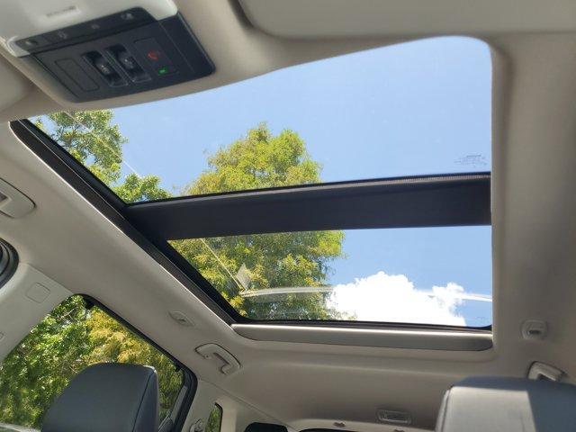 Photo of 2025 Gun Metallic Nissan Rogue