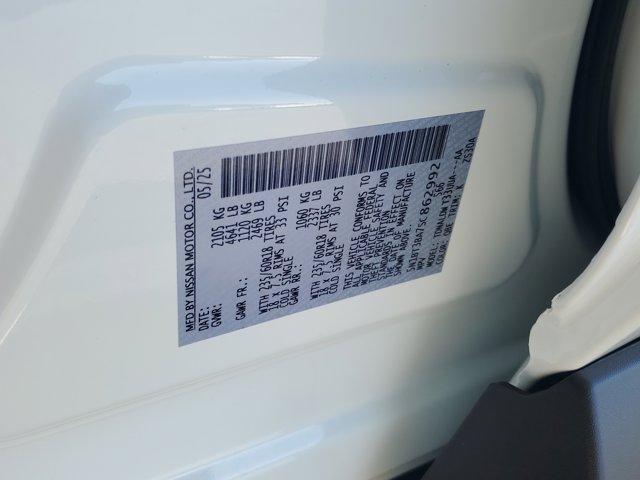 Photo of 2025 Everest White P Nissan Rogue
