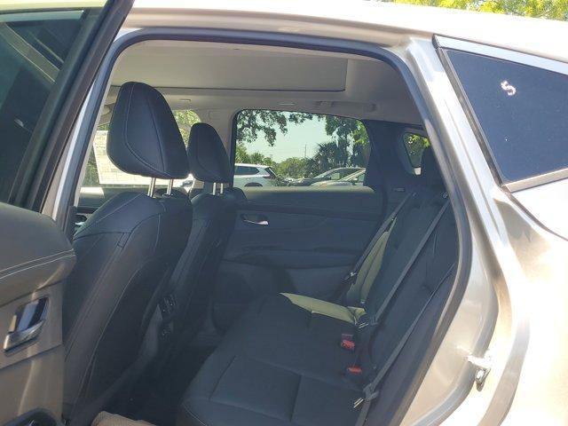 Photo of 2025 Champagne Silve Nissan Murano