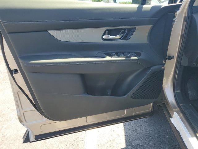 Photo of 2025 Champagne Silve Nissan Murano