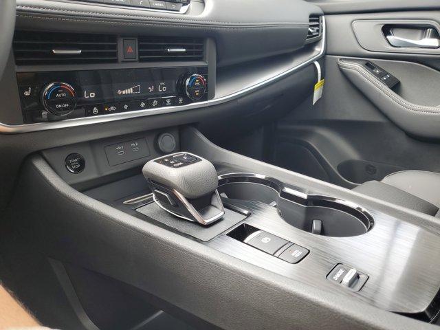 Photo of 2025 Black Nissan Rogue