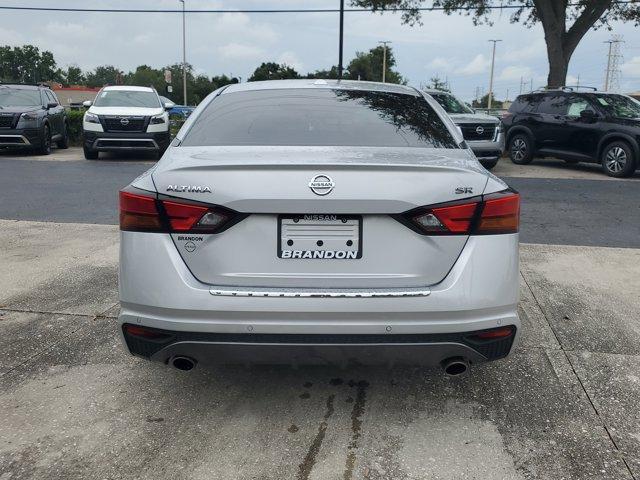 Photo of 2021 Brilliant Silver Metallic Nissan Altima