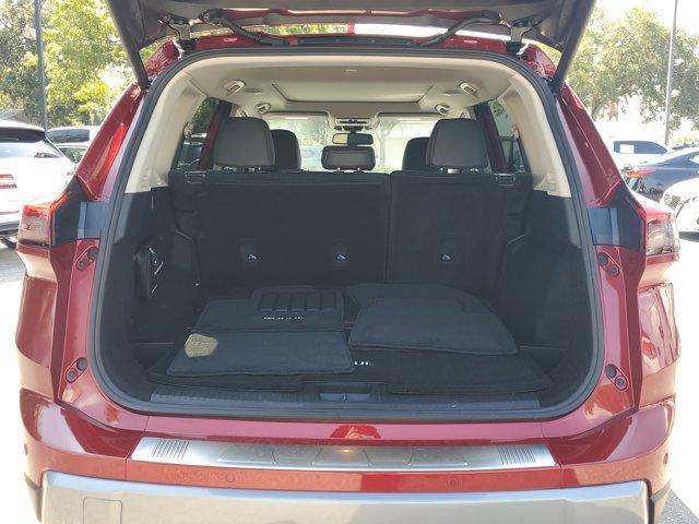 Photo of 2024 Scarlet Ember Nissan Rogue