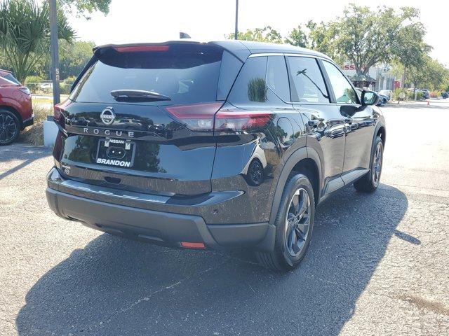 Photo of 2025 Black Nissan Rogue