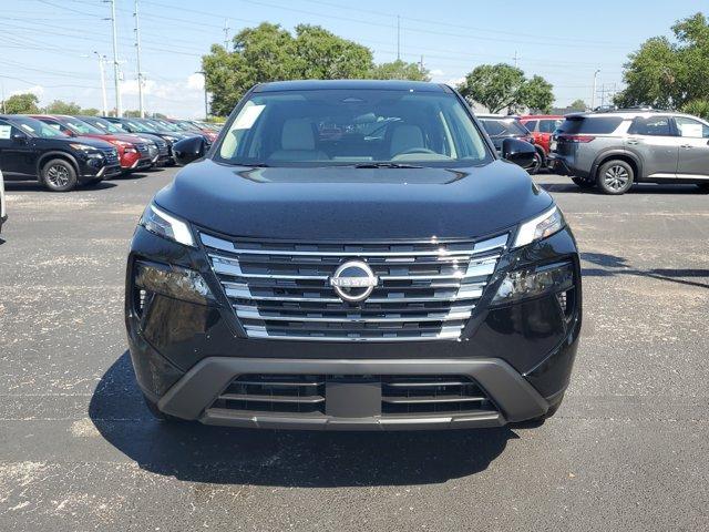 Photo of 2025 Black Nissan Rogue