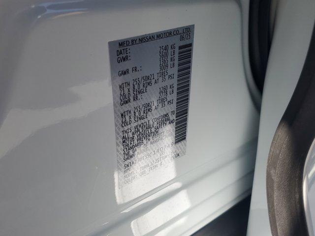 Photo of 2025 Everest White P Nissan Murano