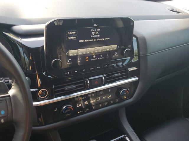 Photo of 2024 Black Nissan Pathfinder