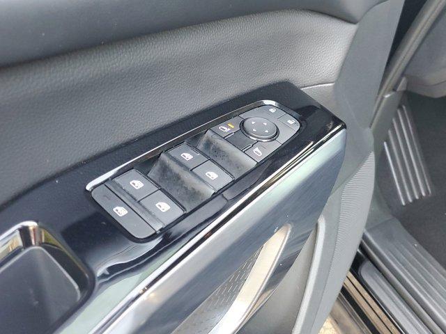 Photo of 2024 Black Nissan Pathfinder