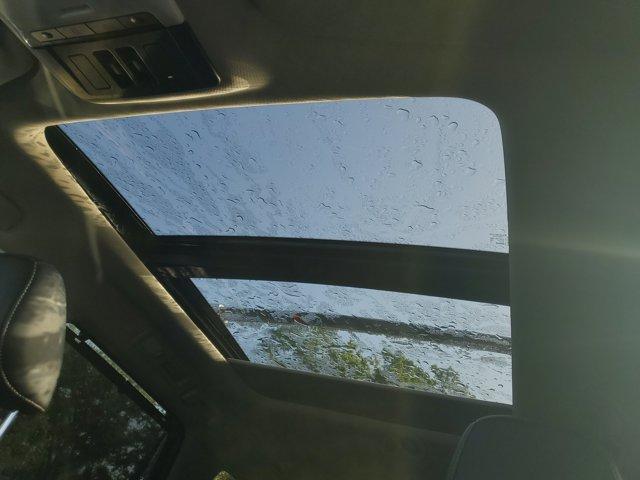 Photo of 2024 Black Nissan Pathfinder