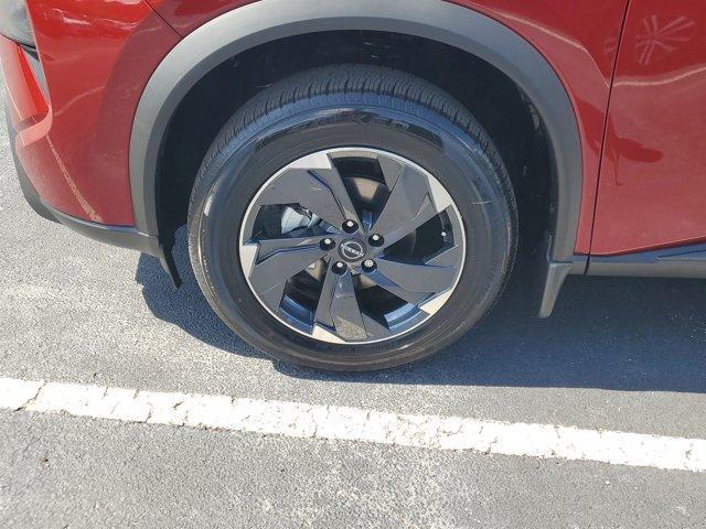 Photo of 2025 Scarlet Ember Nissan Rogue