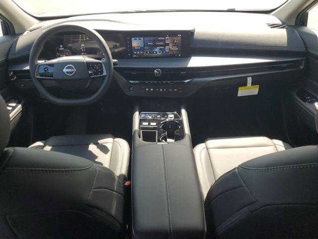 Photo of 2025 Everest White P Nissan Murano