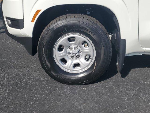 Photo of 2025 Glacier White Nissan Frontier