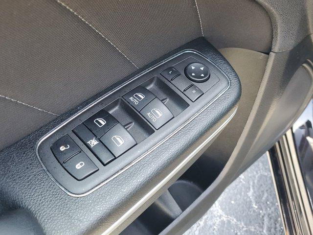 Photo of 2022 Pitch Black Clearcoat Dodge Charger