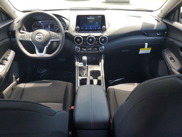 Photo of 2025 Black Nissan Sentra