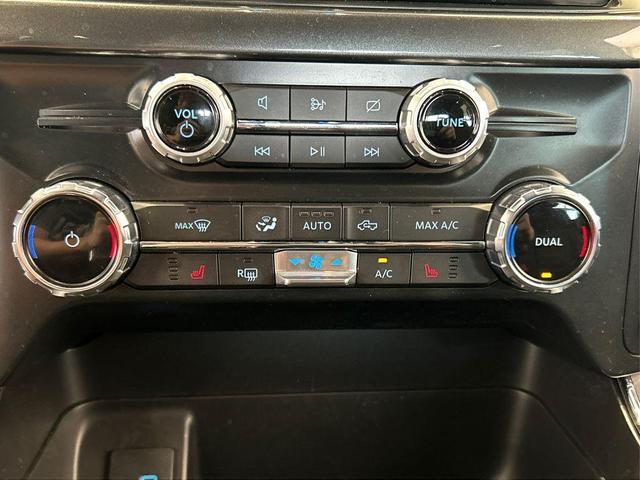 Photo of 2022 Iconic Silver Metallic Ford F-150