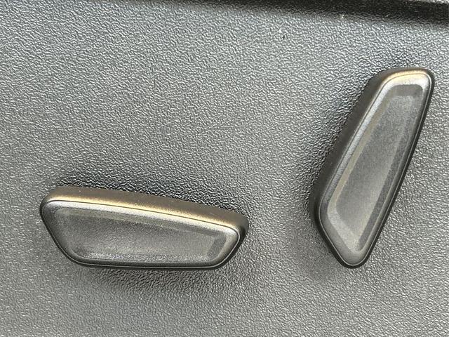 Photo of 2022 Iconic Silver Metallic Ford F-150