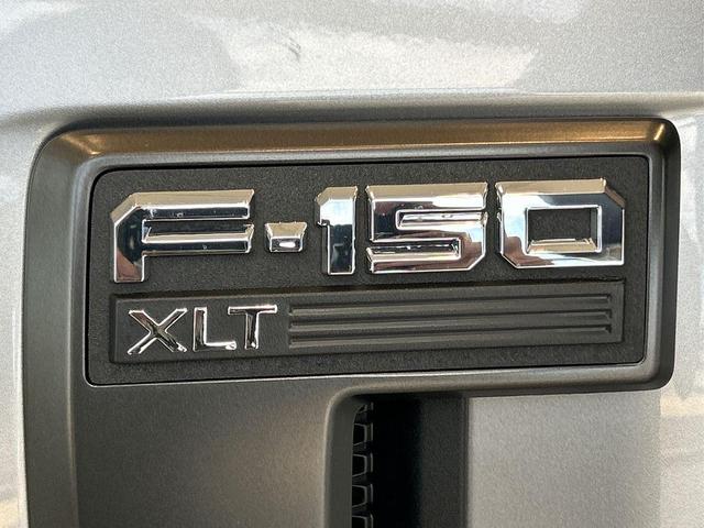 Photo of 2022 Iconic Silver Metallic Ford F-150
