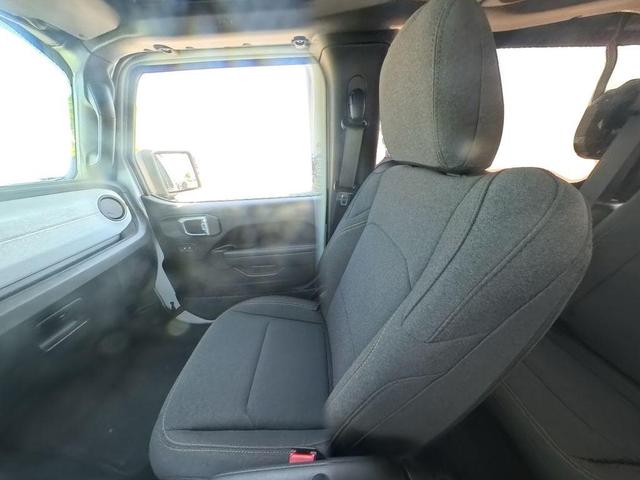 Photo of 2024 Bright White Clearcoat Jeep Wrangler