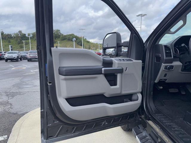 Photo of 2019 Magnetic Ford F-250