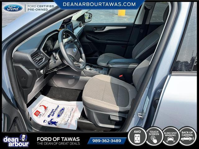 Photo of 2022 ICED BLUE SILVER METALLIC Ford Escape