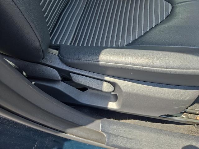 Photo of 2020 Blue Toyota Camry