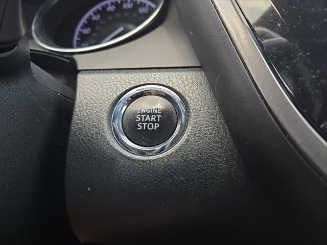Photo of 2020 Blue Toyota Camry