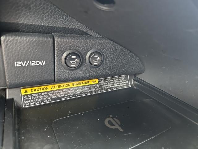 Photo of 2020 Blue Toyota Camry