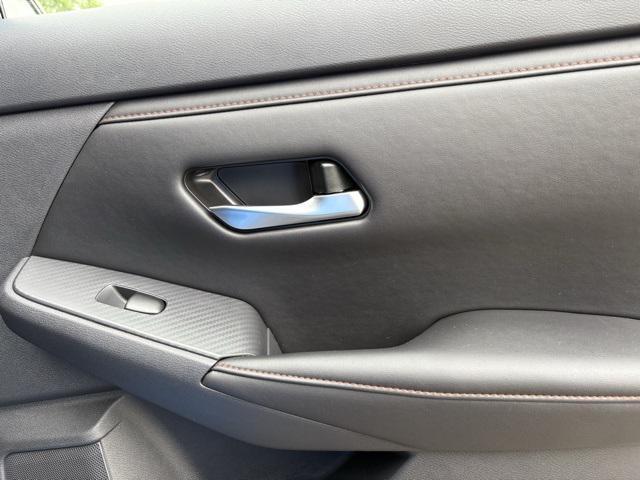 Photo of 2025 Atlantic Gray Metallic/Super Black Nissan Sentra