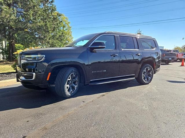 Photo of 2024 Diamond Black Crystal Pearlcoat Jeep Wagoneer
