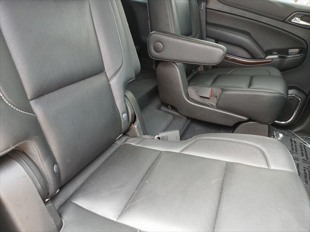Photo of 2020 Summit White GMC Yukon