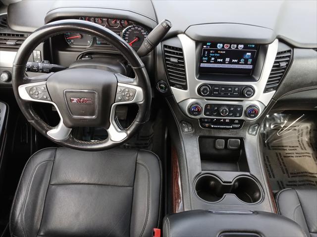 Photo of 2020 Summit White GMC Yukon