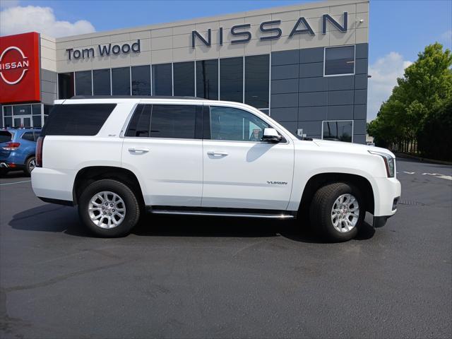 Photo of 2020 Summit White GMC Yukon